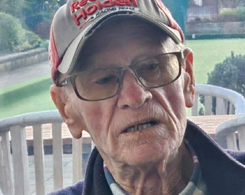 LESLIE MERVYN THOMPSON